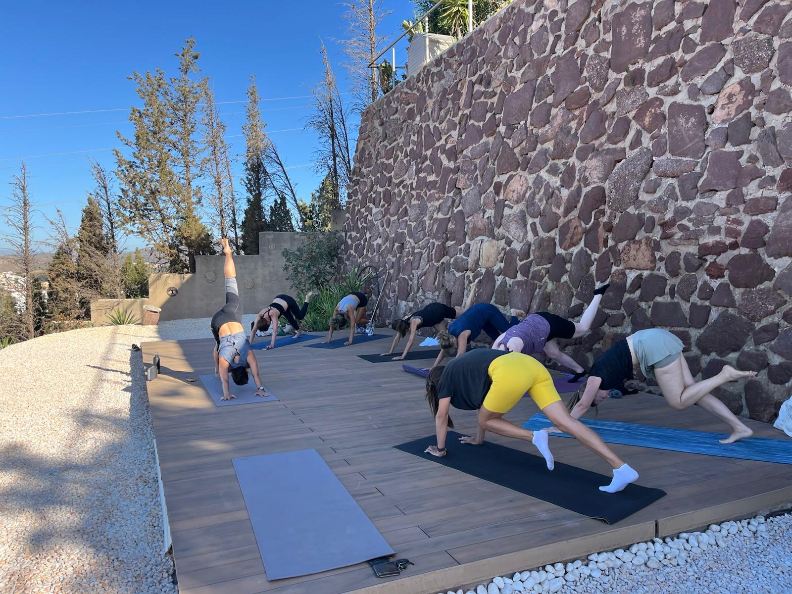 Outdoor yoga class Málaga