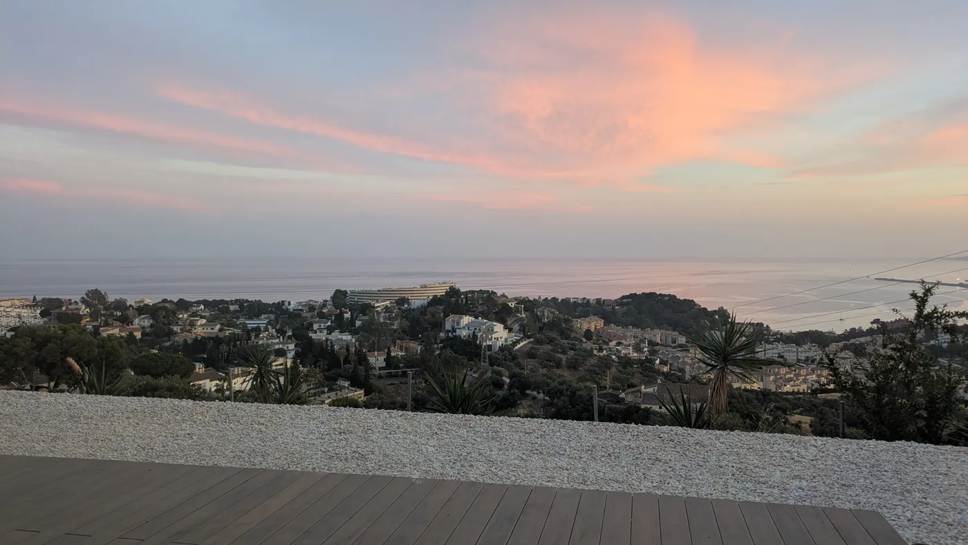 Terrasse de yoga Méditerranée